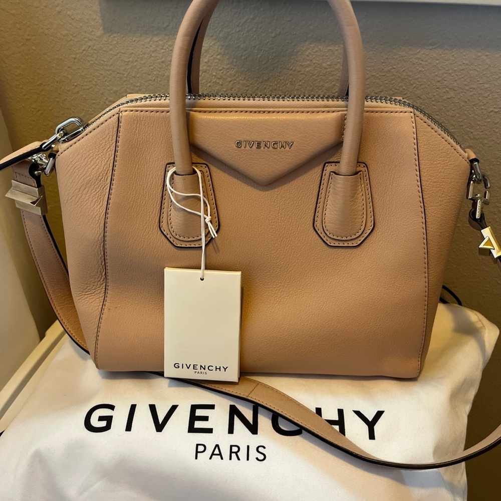 Givenchy Beige Satchel Bag  - like  New antigona powder medium
